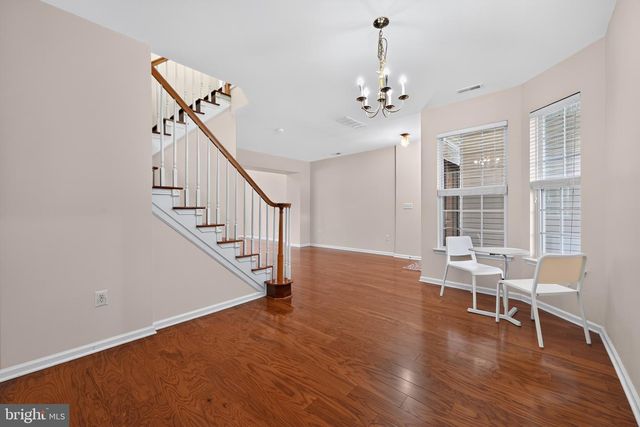 28 SUTTON CT, Pennington, NJ 08534