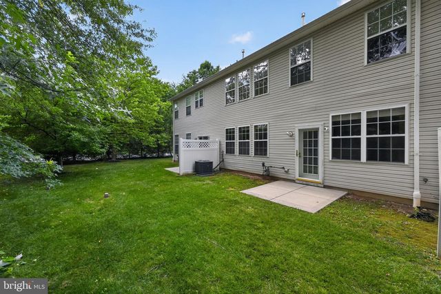 28 SUTTON CT, Pennington, NJ 08534