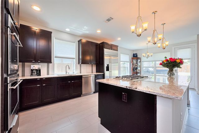 18806 Dove Creek Springs Trail, Cypress, TX 77433