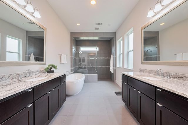 18806 Dove Creek Springs Trail, Cypress, TX 77433