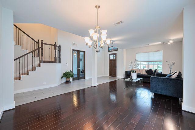 18806 Dove Creek Springs Trail, Cypress, TX 77433