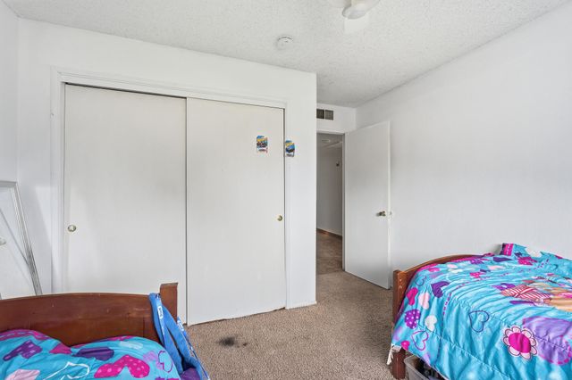 1705 S Bradley Street, Visalia, CA 93292