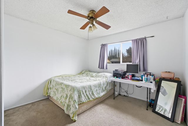 1705 S Bradley Street, Visalia, CA 93292