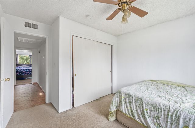 1705 S Bradley Street, Visalia, CA 93292