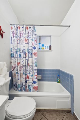 1705 S Bradley Street, Visalia, CA 93292