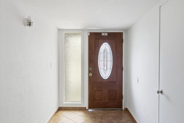 1705 S Bradley Street, Visalia, CA 93292