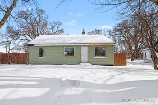 2304 Dyson Street, Muskegon Heights City, MI 49444