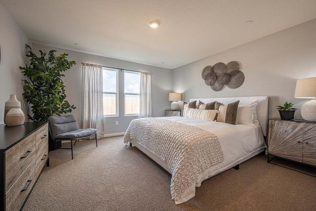 2045 Heidi Avenue # 2048S, Sanger, CA 93657