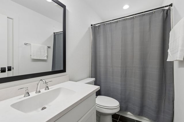 566 Broadleaf Way, Haslet, TX 76052