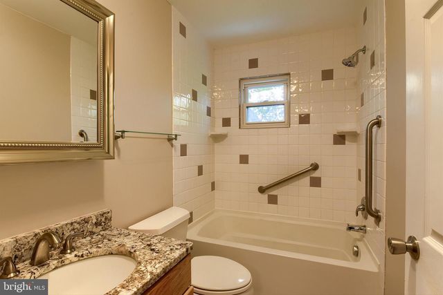 619 ERFORD RD, Camp Hill, PA 17011