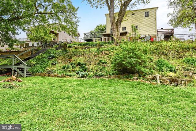 619 ERFORD RD, Camp Hill, PA 17011