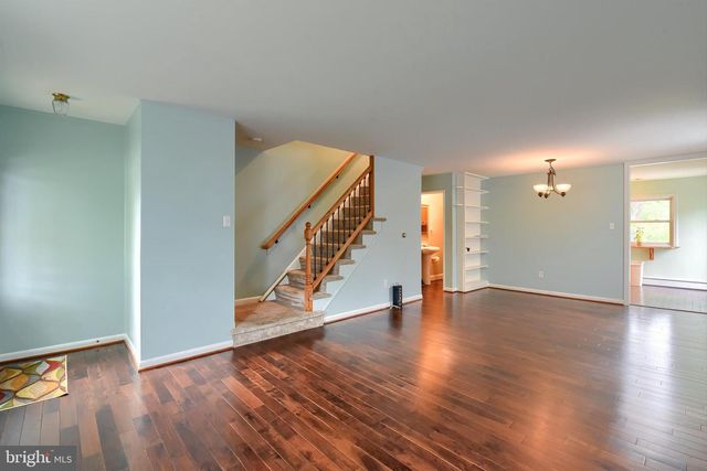 619 ERFORD RD, Camp Hill, PA 17011