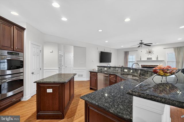 77 CALEB LN, Princeton, NJ 08540