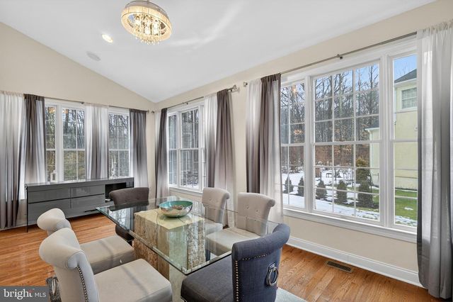 77 CALEB LN, Princeton, NJ 08540