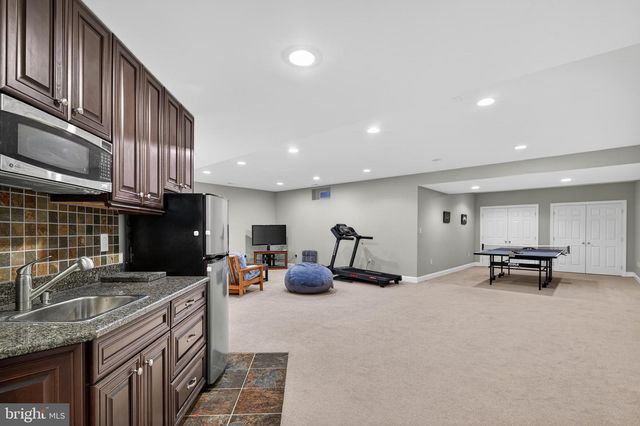 77 CALEB LN, Princeton, NJ 08540