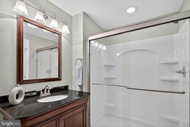 77 CALEB LN, Princeton, NJ 08540