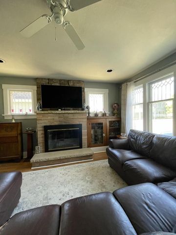 N493 State Road 67, Oconomowoc, WI 53066