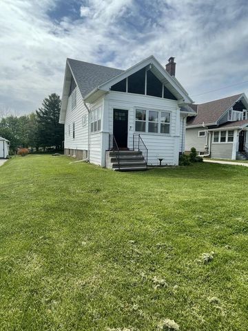 N493 State Road 67, Oconomowoc, WI 53066