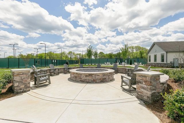 6005 Monroe Way, Spring Hill, TN 37174