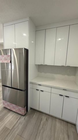 980 NE 146th Street, North Miami, FL 33161