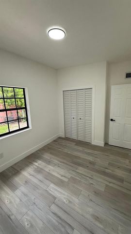 980 NE 146th Street, North Miami, FL 33161