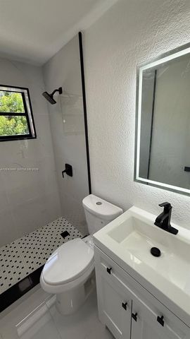 980 NE 146th Street, North Miami, FL 33161