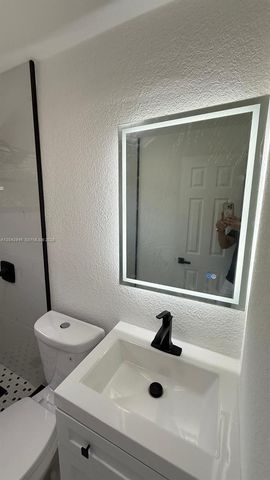 980 NE 146th Street, North Miami, FL 33161