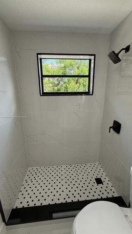 980 NE 146th Street, North Miami, FL 33161