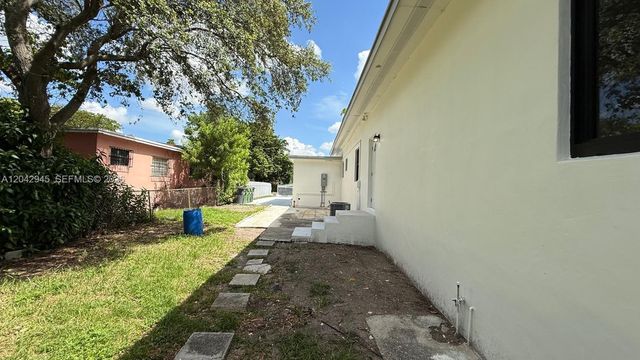 980 NE 146th Street, North Miami, FL 33161