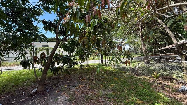 980 NE 146th Street, North Miami, FL 33161