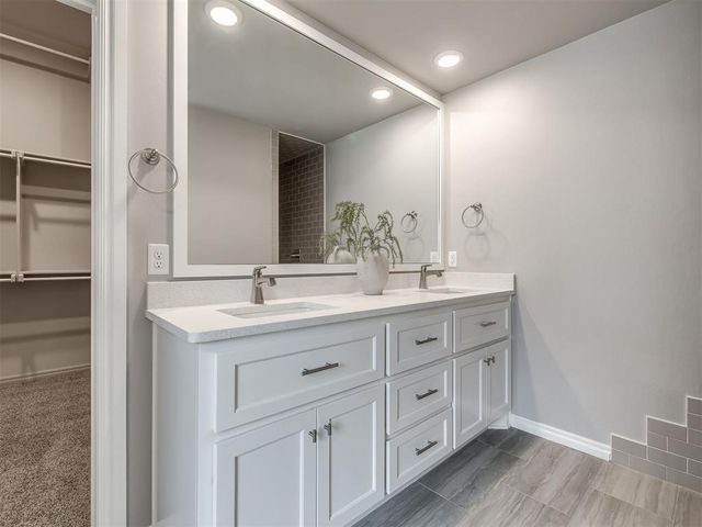 8800 Grey Joy Road, Arcadia, OK 73007