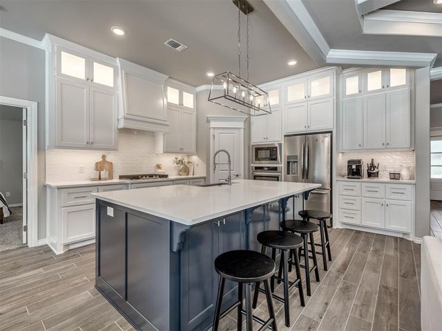 8800 Grey Joy Road, Arcadia, OK 73007