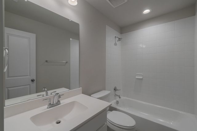 3524 Knightly Drive 2D, Lewisville, TX 75056