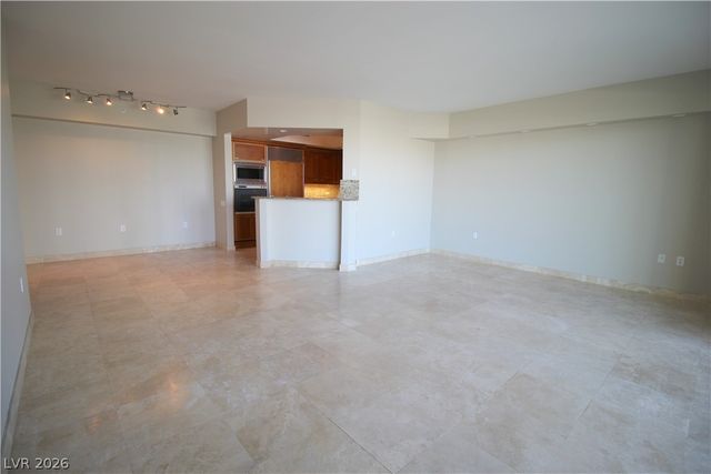 2777 Paradise Road 708, Las Vegas, NV 89109