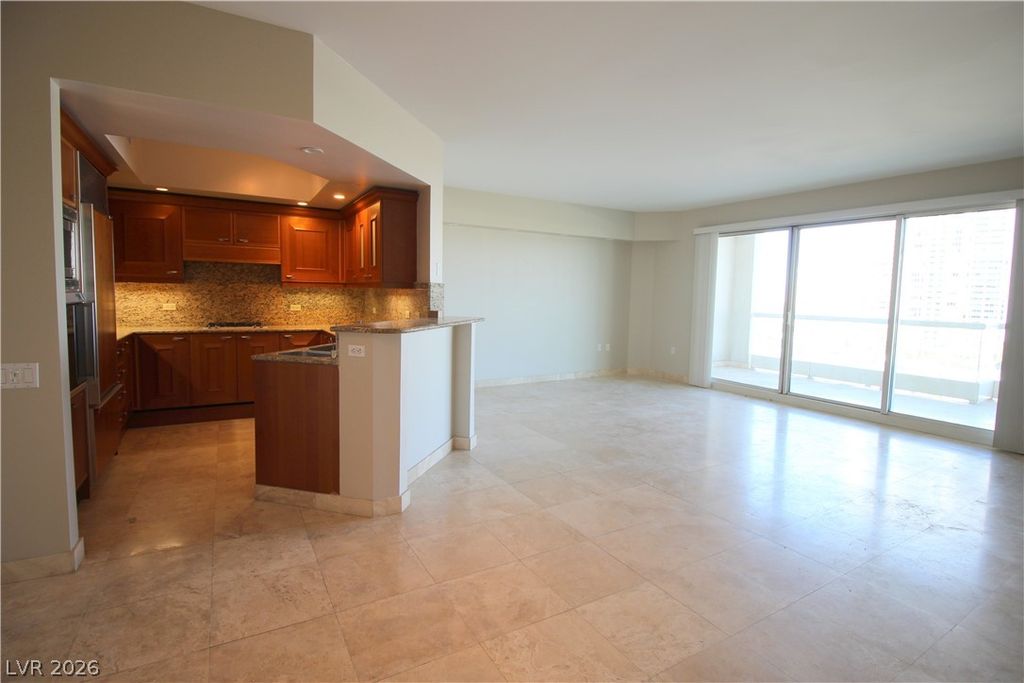 2777 Paradise Road 708, Las Vegas, NV 89109