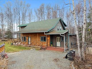 4901 W Christina Court, Wasilla, AK 99623