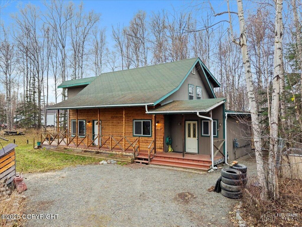 4901 W Christina Court, Wasilla, AK 99623