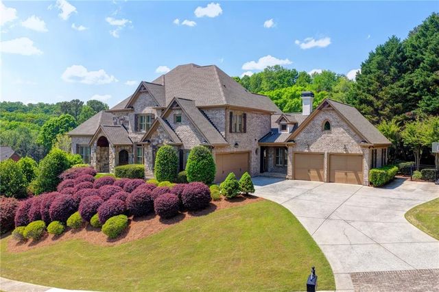4858 Basingstoke Drive, Suwanee, GA 30024