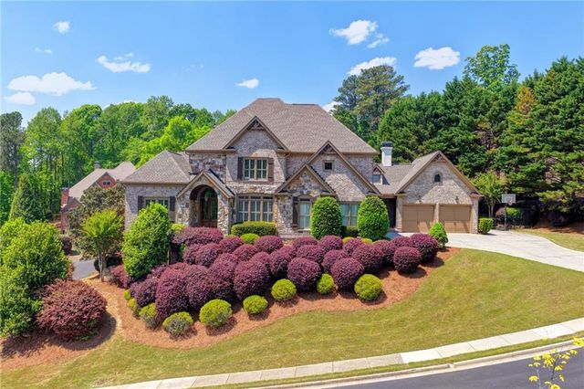 4858 Basingstoke Drive, Suwanee, GA 30024