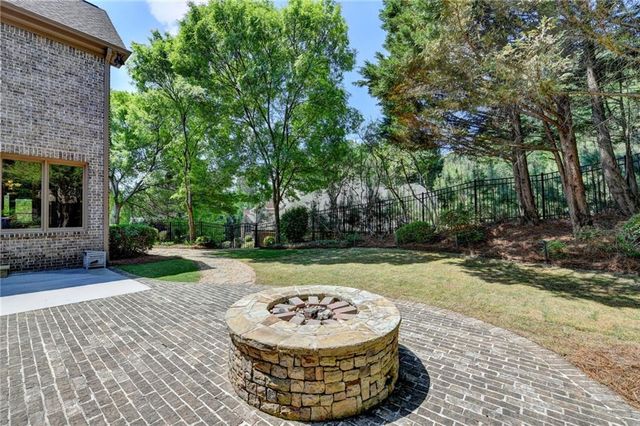 4858 Basingstoke Drive, Suwanee, GA 30024