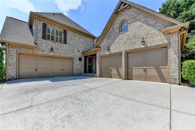 4858 Basingstoke Drive, Suwanee, GA 30024