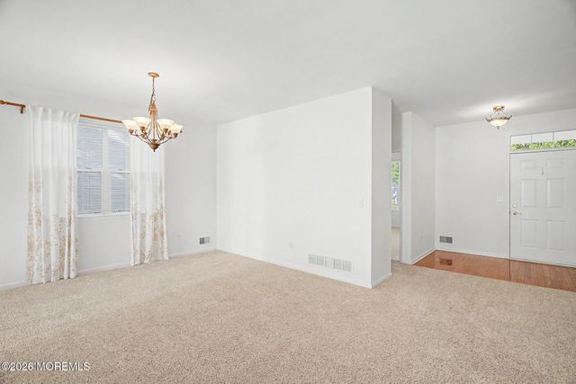 17 Reef Lane, Little Egg Harbor, NJ 08087