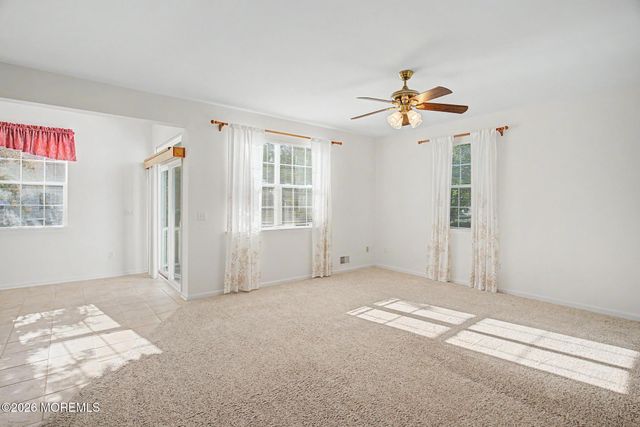 17 Reef Lane, Little Egg Harbor, NJ 08087
