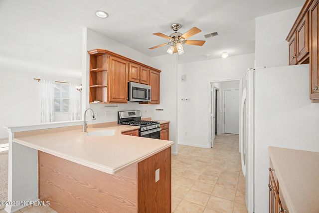 17 Reef Lane, Little Egg Harbor, NJ 08087