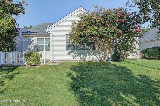 17 Reef Lane, Little Egg Harbor, NJ 08087