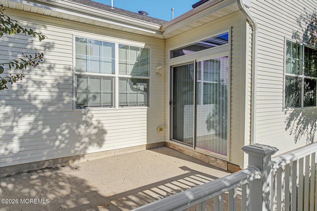 17 Reef Lane, Little Egg Harbor, NJ 08087