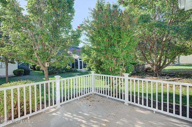 17 Reef Lane, Little Egg Harbor, NJ 08087