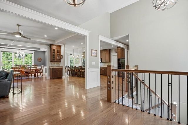27 W River St, Upton, MA 01568