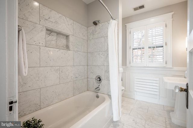 28 W IRVING ST, Chevy Chase, MD 20815