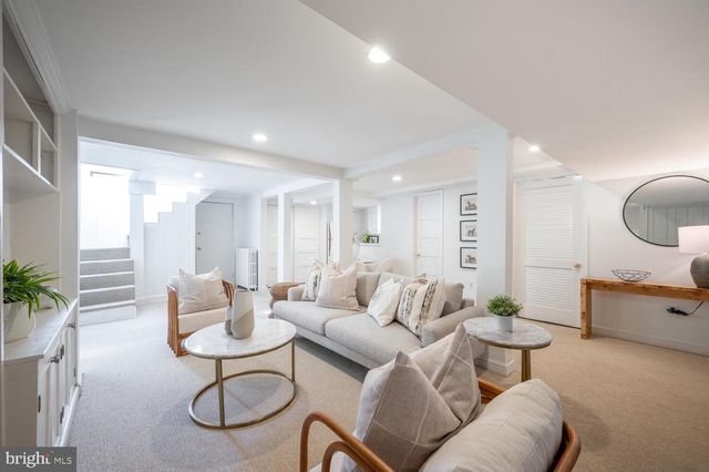 28 W IRVING ST, Chevy Chase, MD 20815